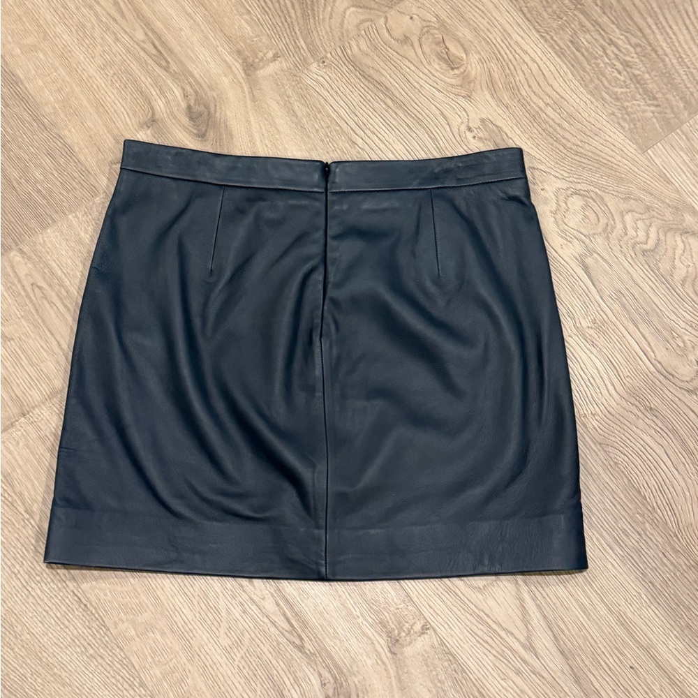 J.Crew 100% Leather Black Mini Skirt Pockets Size 10 - Picture 2 of 8